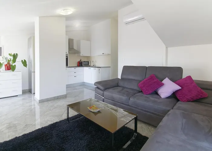 Goran By Rent Istria *