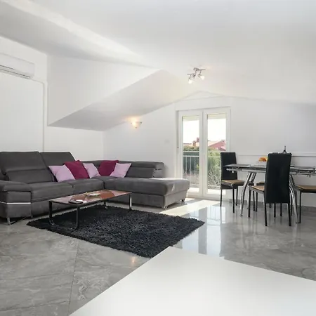 Goran By Rent Istria Apartamento *
